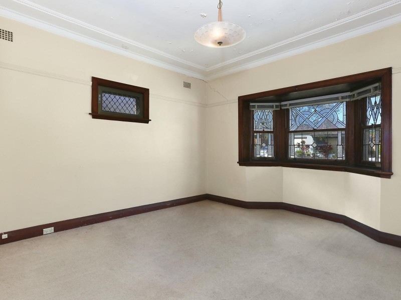 13 Gornall Avenue, Earlwood NSW 2206