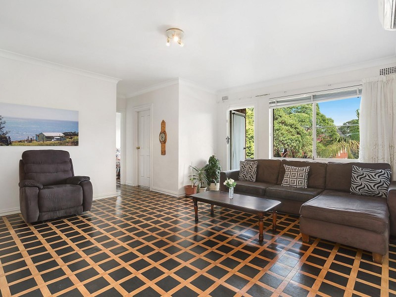 2/3 Woodcourt Street, Marrickville NSW 2204