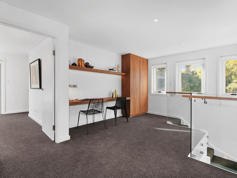 6A Coneill Place, Forest Lodge NSW 2037