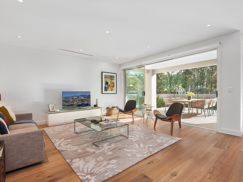 6A Coneill Place, Forest Lodge NSW 2037