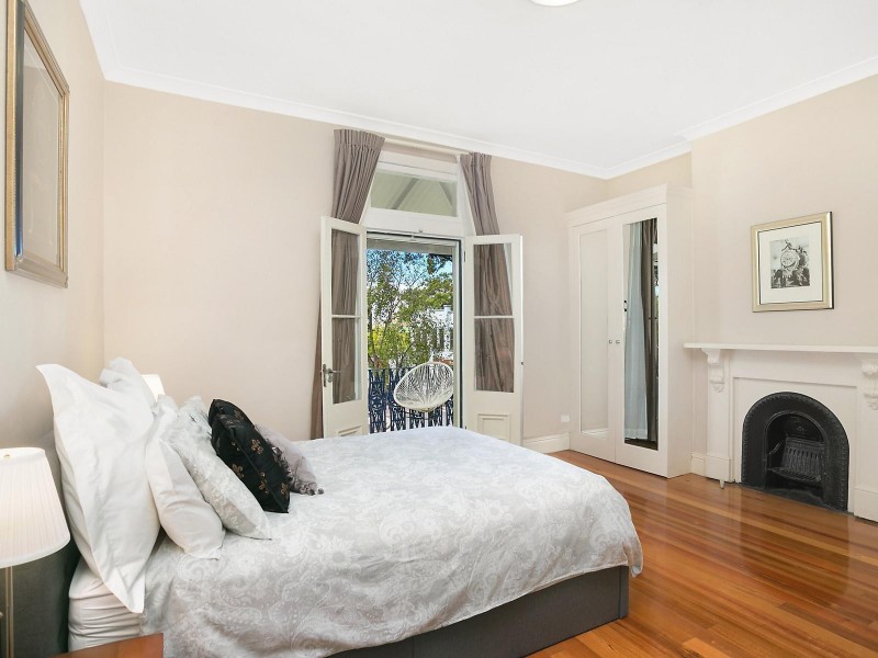 208 Glebe Point Road, Glebe NSW 2037