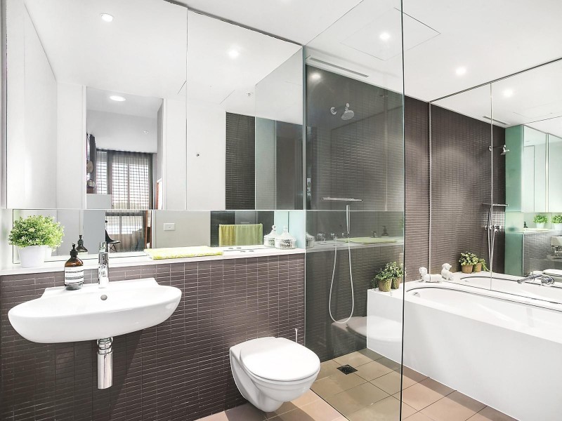 501/5 Sterling Circuit, Camperdown NSW 2050