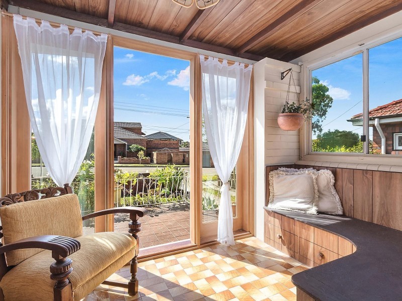 10 Ashton Avenue, Earlwood NSW 2206