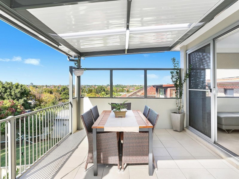 14 Arinya Street, Kingsgrove NSW 2208