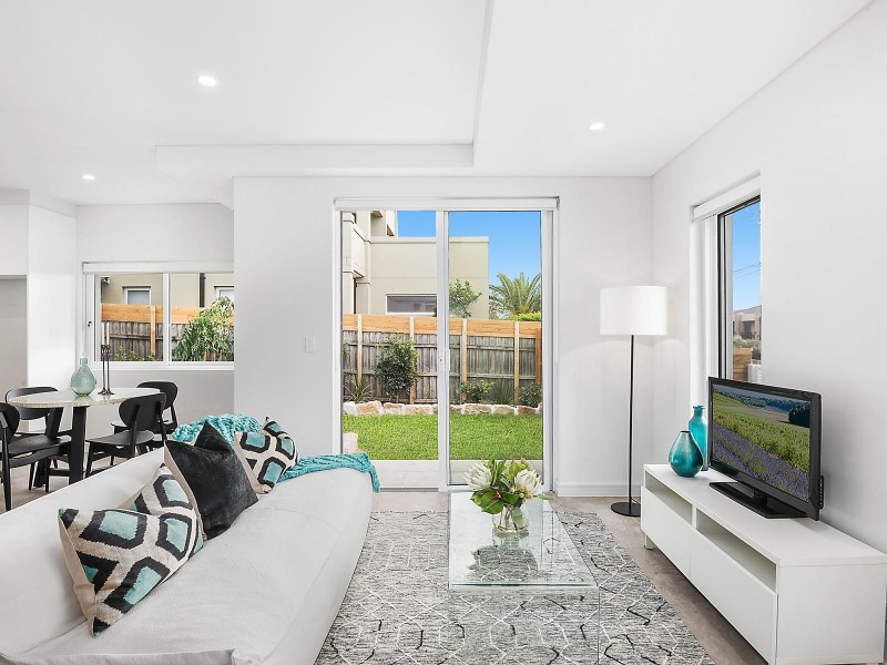 15A Collingwood Avenue, Earlwood NSW 2206