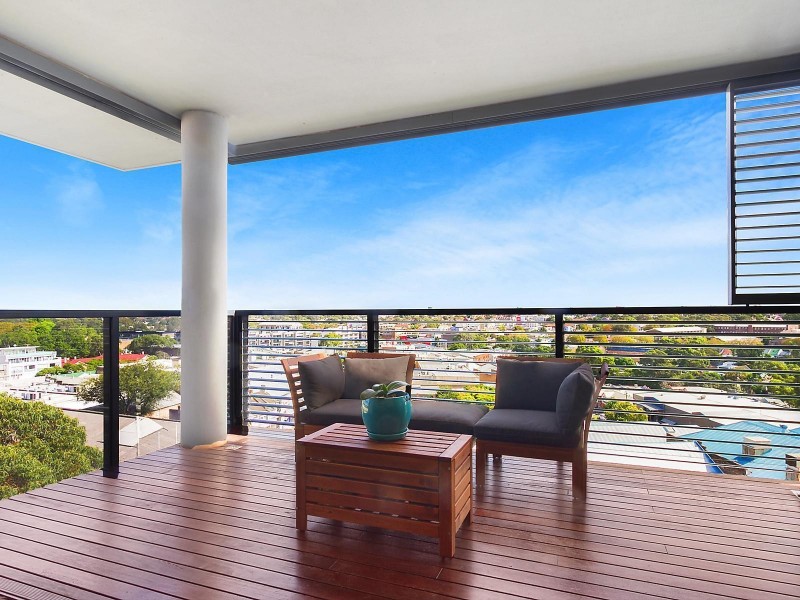 909/1 Sterling Circuit, Camperdown NSW 2050