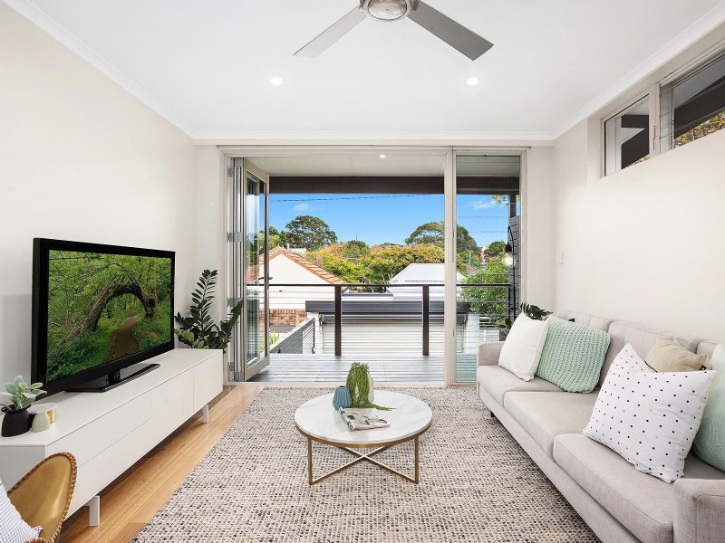 69 Kingston Road, Camperdown NSW 2050