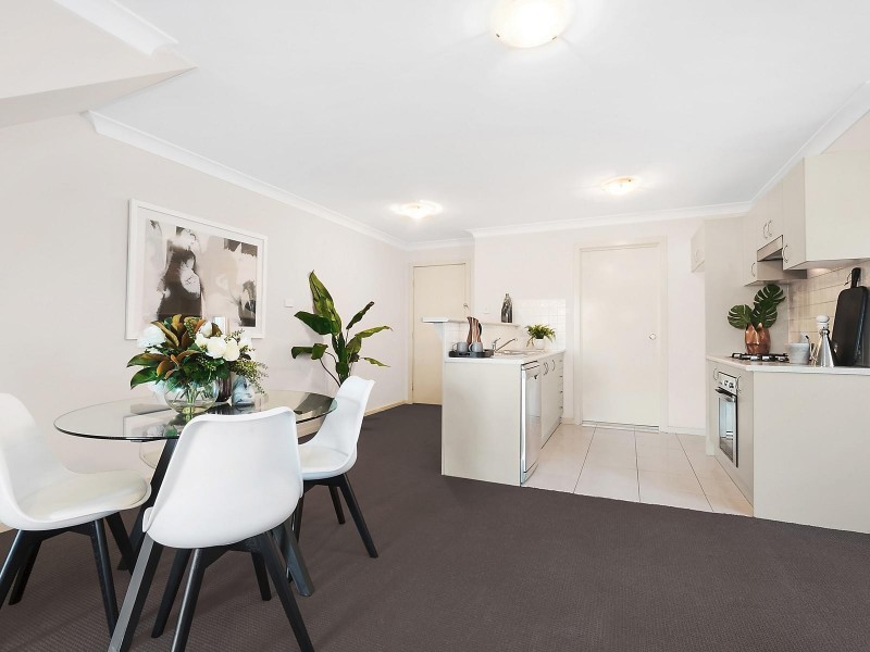 4/3 Fore Street, Canterbury NSW 2193