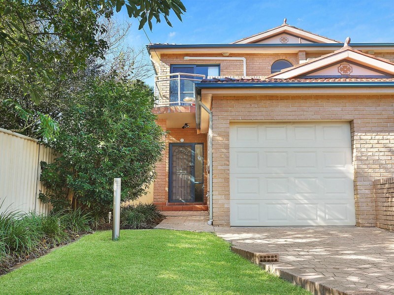 4 Karool Avenue, Earlwood NSW 2206