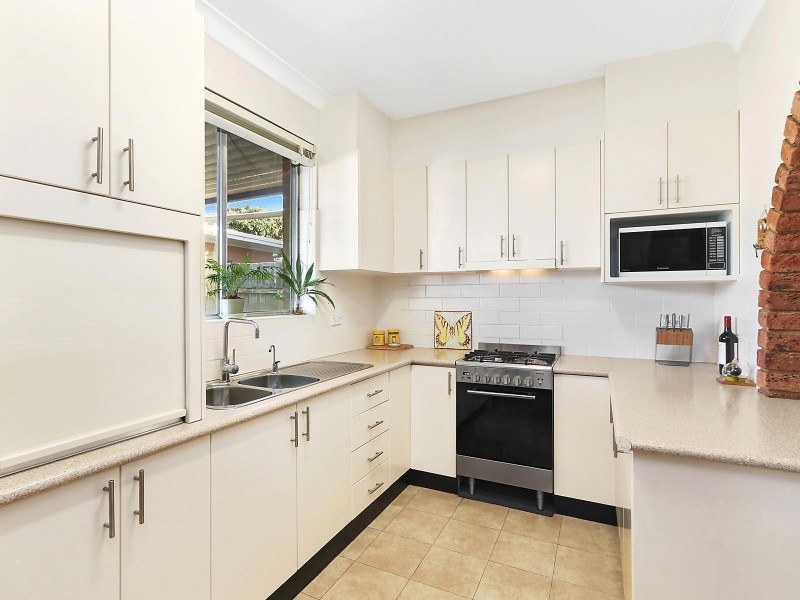 8 Deakin Avenue, Haberfield NSW 2045