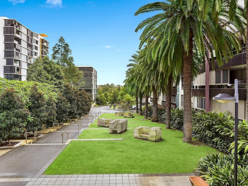 807/5 Sterling Circuit, Camperdown NSW 2050