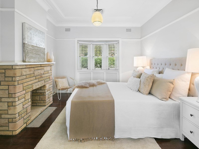 6 Arncliffe Road, Earlwood NSW 2206