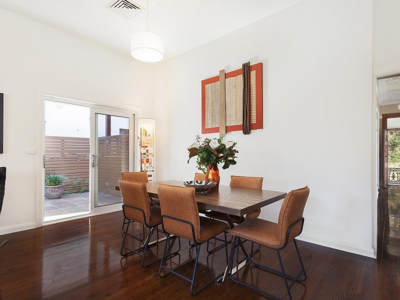 8 Vera Avenue, Earlwood NSW 2206