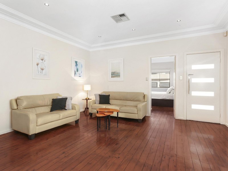 72 Richmond Street, Earlwood NSW 2206