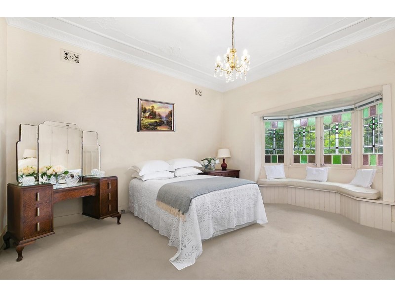 25 Collingwood Avenue, Earlwood NSW 2206