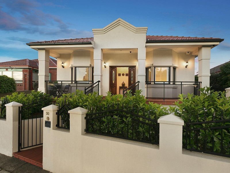 30 Hood Avenue, Earlwood NSW 2206