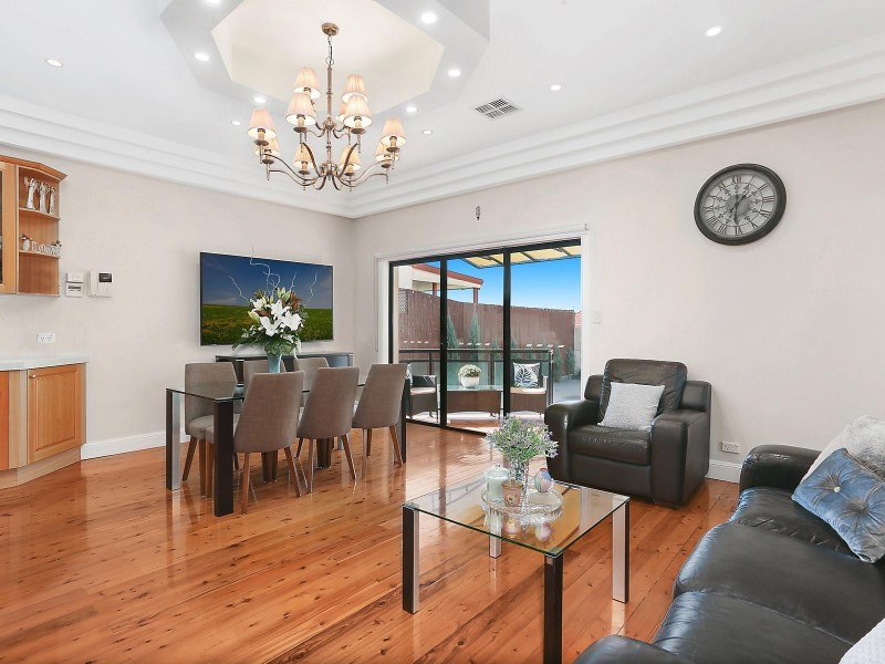 30 Hood Avenue, Earlwood NSW 2206