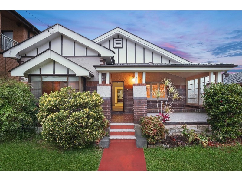 39 Earlwood Avenue, Earlwood NSW 2206