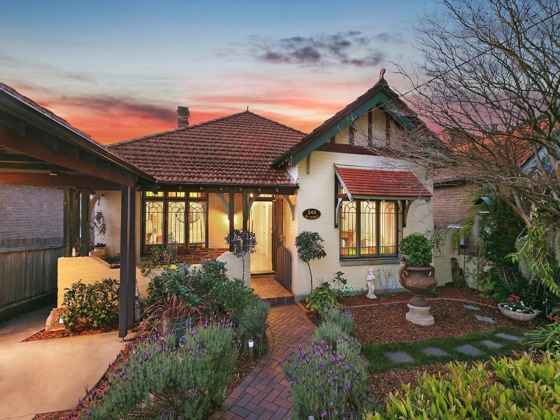 240 Alt Street, Haberfield NSW 2045