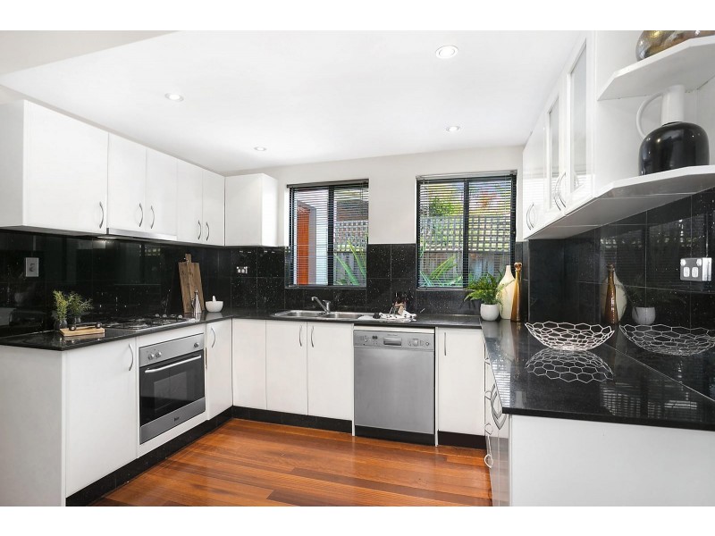 8C Wanstead Avenue, Earlwood NSW 2206