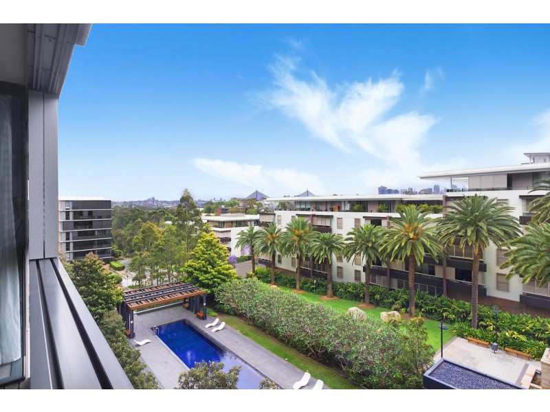 505/3 Sterling Circuit, Camperdown NSW 2050