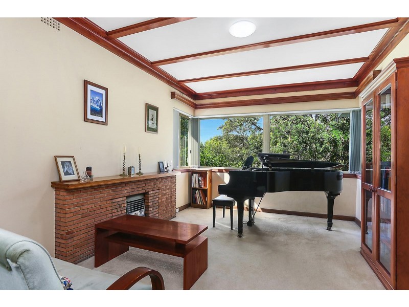 11 Banks Road, Earlwood NSW 2206