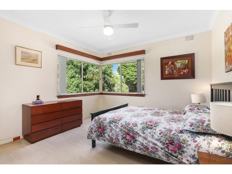 11 Banks Road, Earlwood NSW 2206