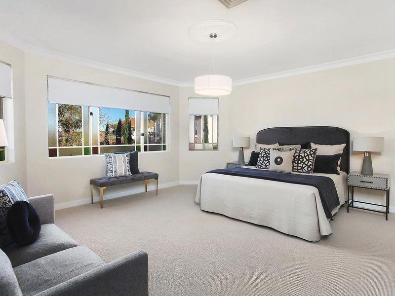 42 Earlwood Avenue, Earlwood NSW 2206