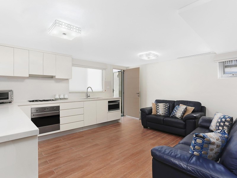 1 Wavell Parade, Earlwood NSW 2206