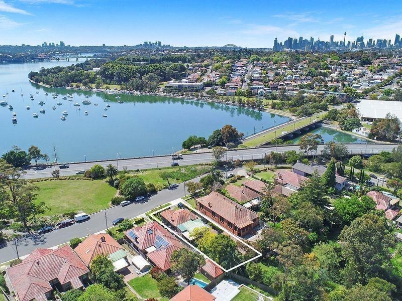 6 Dobroyd Parade, Haberfield NSW 2045