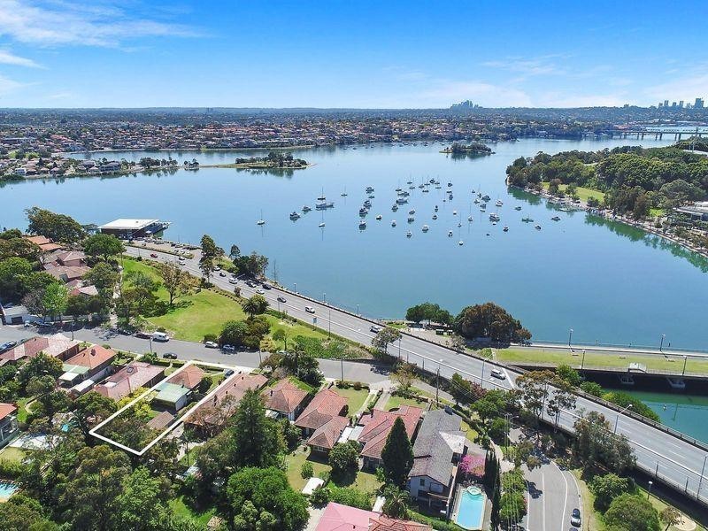 6 Dobroyd Parade, Haberfield NSW 2045