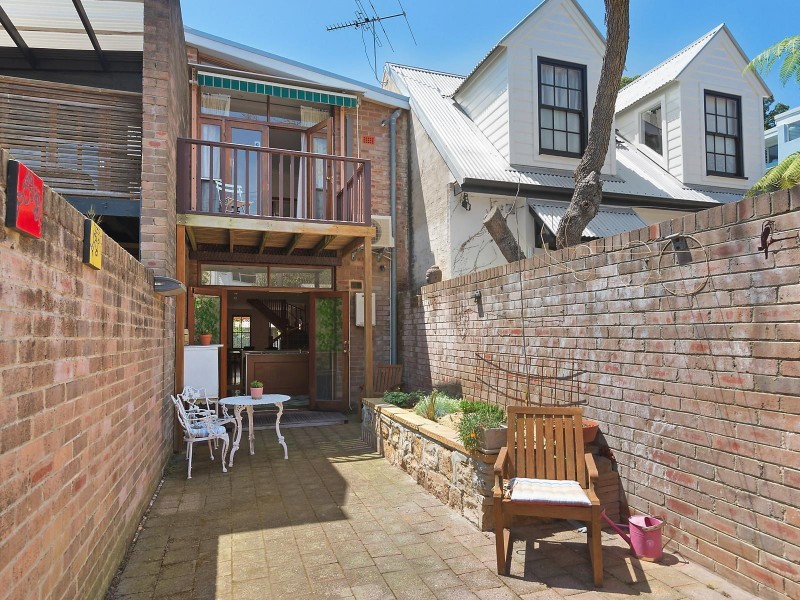 16 Colbourne Avenue, Glebe NSW 2037