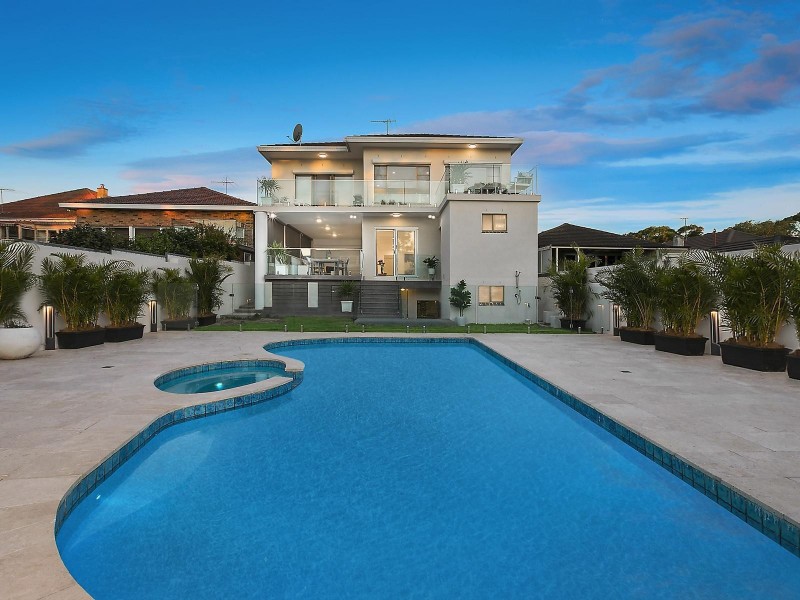 13 View Street, Earlwood NSW 2206