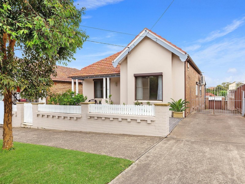 35 Macarthur Parade, Dulwich Hill NSW 2203