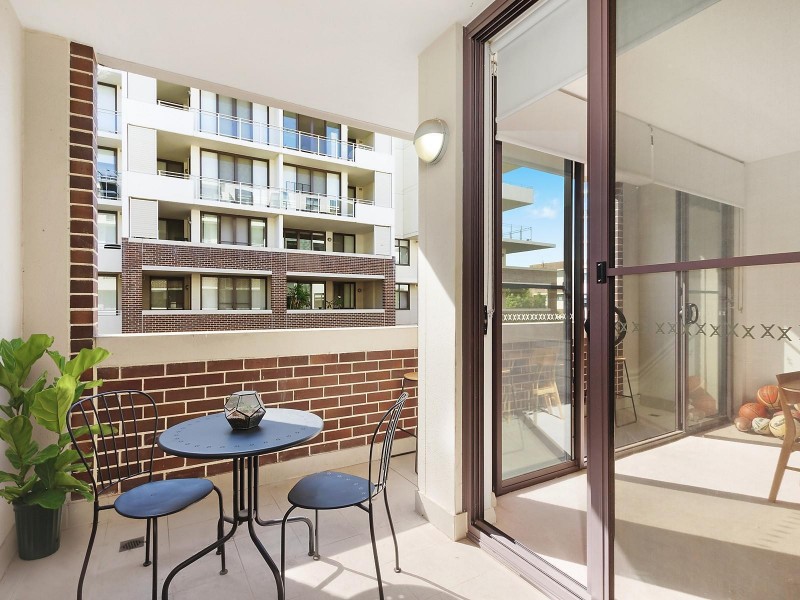 326/45 Amalfi Drive, Wentworth Point NSW 2127