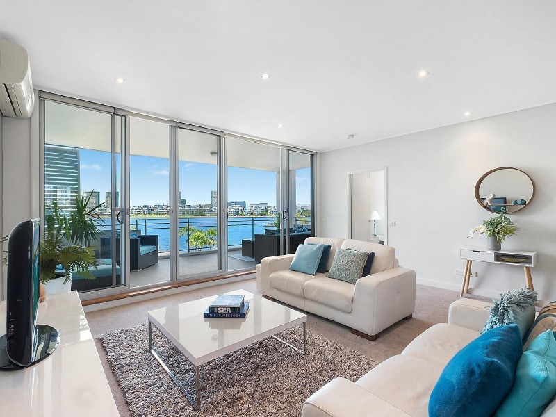 315/3 Amalfi Drive, Wentworth Point NSW 2127