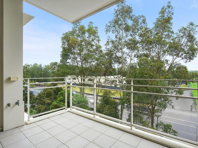 305/1 The Piazza, Wentworth Point NSW 2127