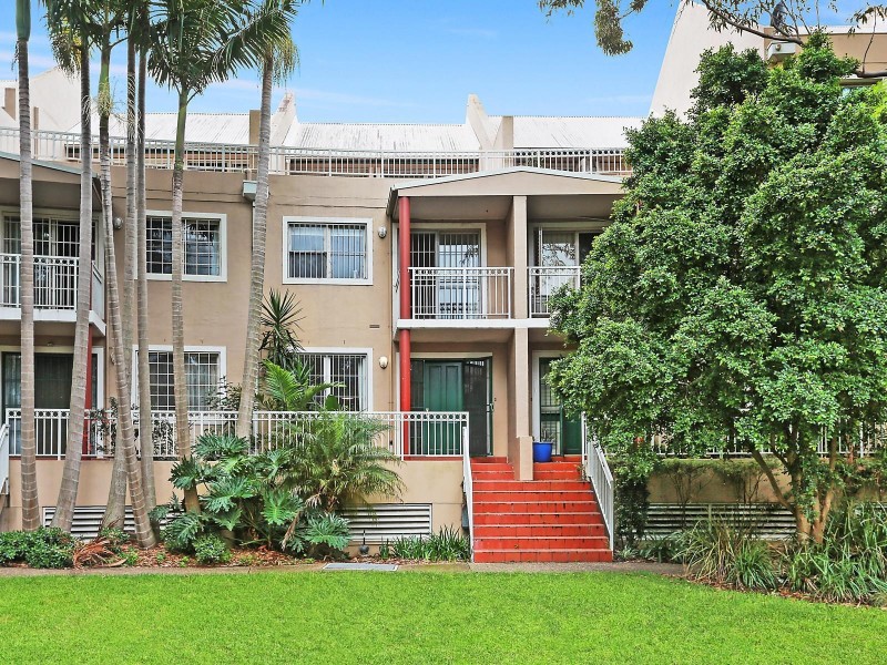 11/213 Wigram Road, Forest Lodge NSW 2037