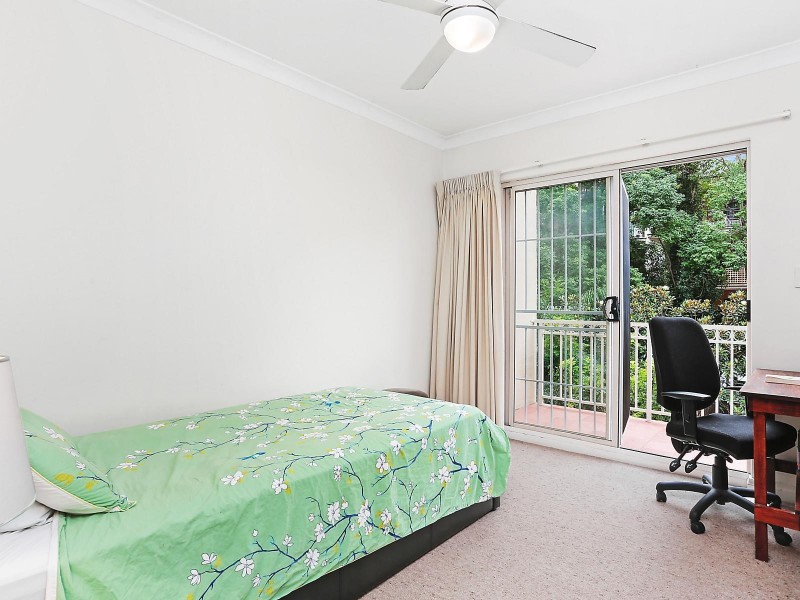 11/213 Wigram Road, Forest Lodge NSW 2037