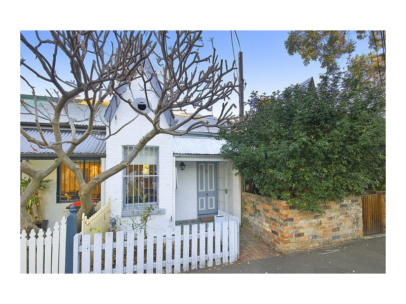 9  Victoria Street, Erskineville NSW 2043