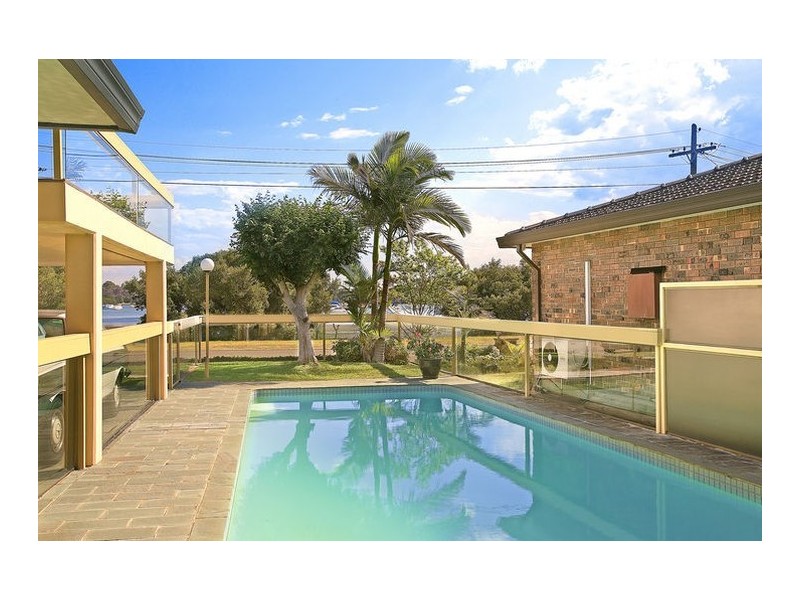 18 The Esplanade, Drummoyne NSW 2047