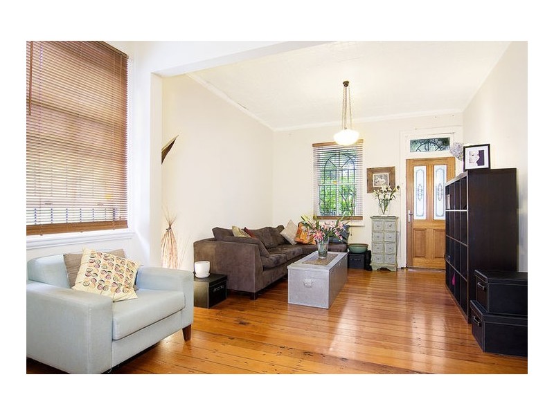 15 St Peters Street, St Peters NSW 2044