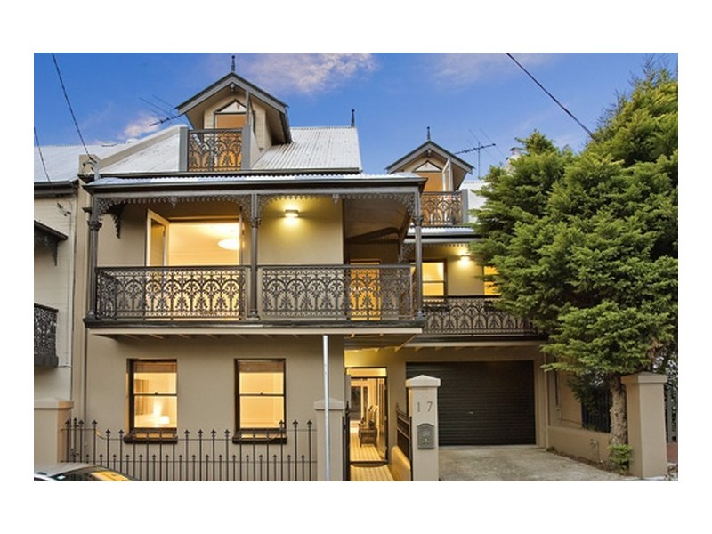 17 Duke Street, Balmain East NSW 2041