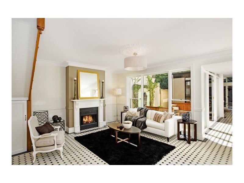 17 Duke Street, Balmain East NSW 2041