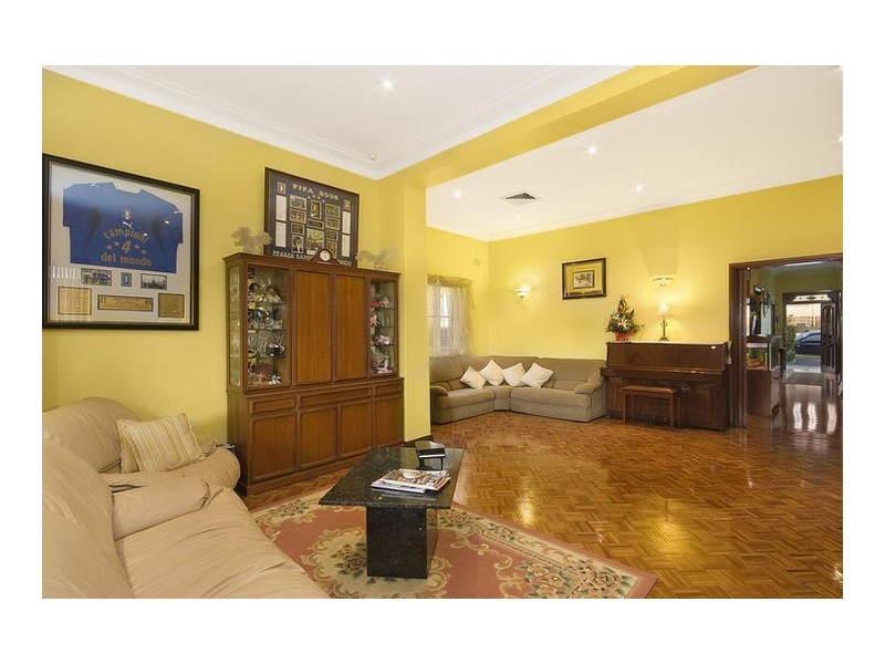 25 Crescent Street, Haberfield NSW 2045