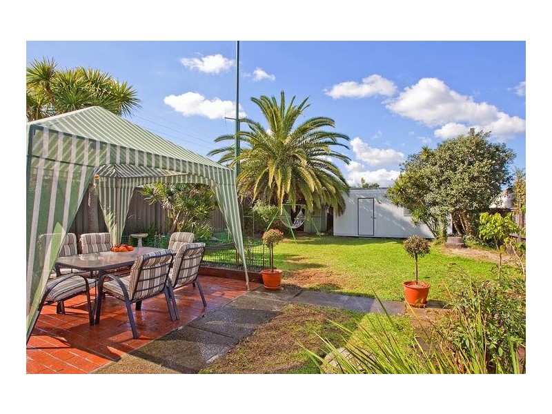 4 Bellbird Street, Canterbury NSW 2193