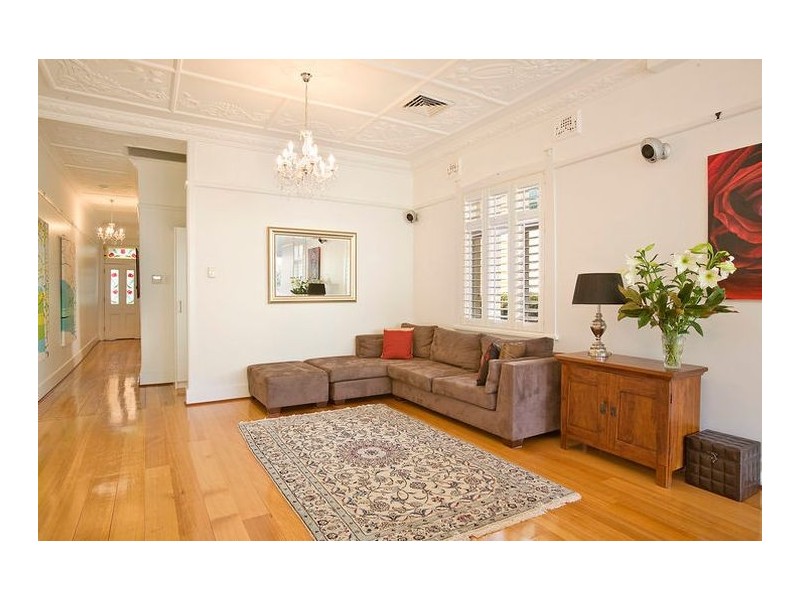 10 Kalgoorlie Street, Leichhardt NSW 2040