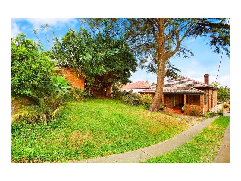 52 Prince Edward Avenue, Earlwood NSW 2206