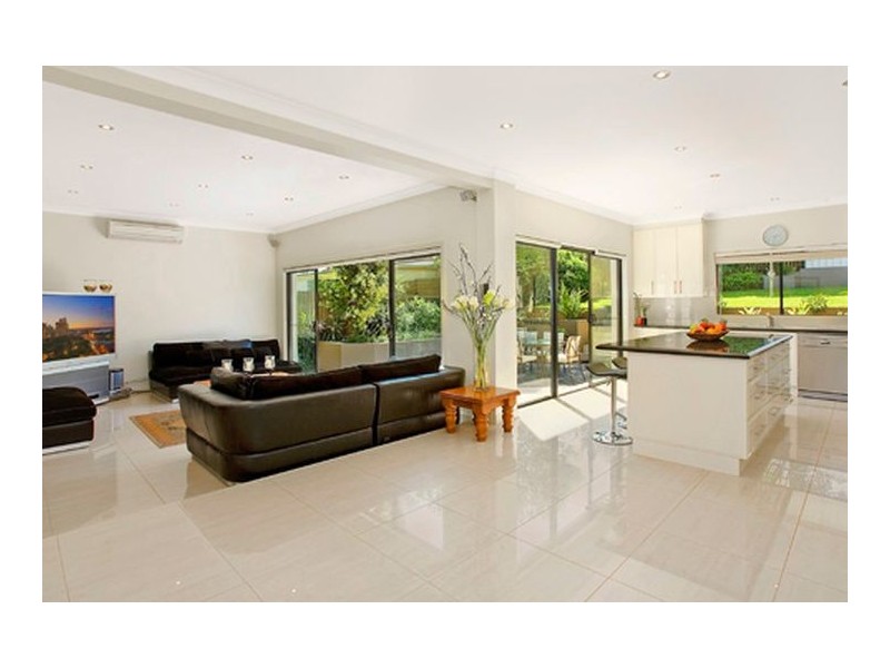 1 Poole Street, Kingsgrove NSW 2208