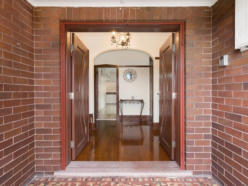 94 Permanent Avenue, Earlwood NSW 2206